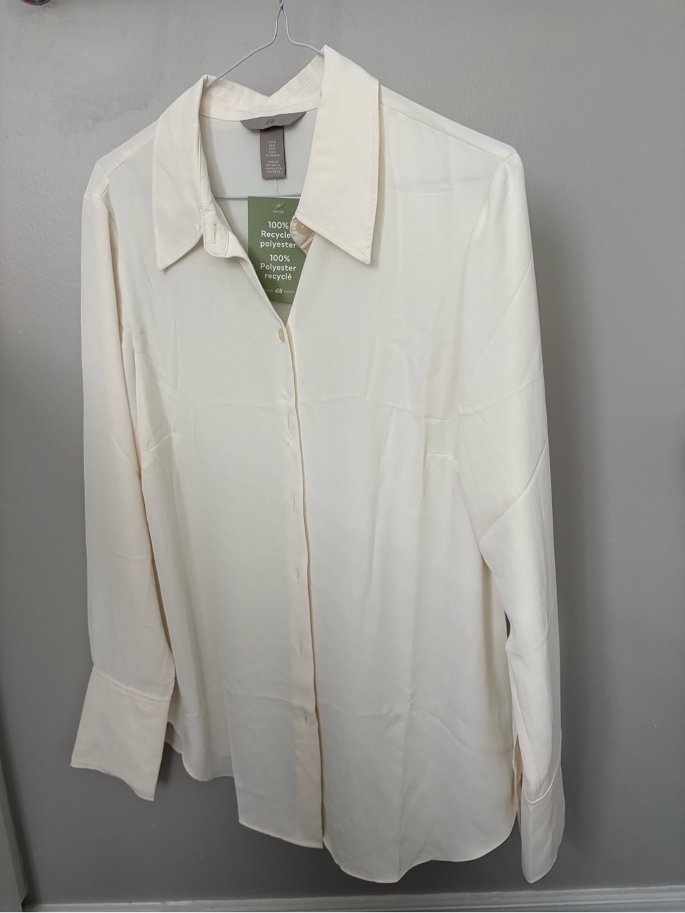 H&M Cream Long-Sleeve Button-Up Shirt - Picture 1 of 4